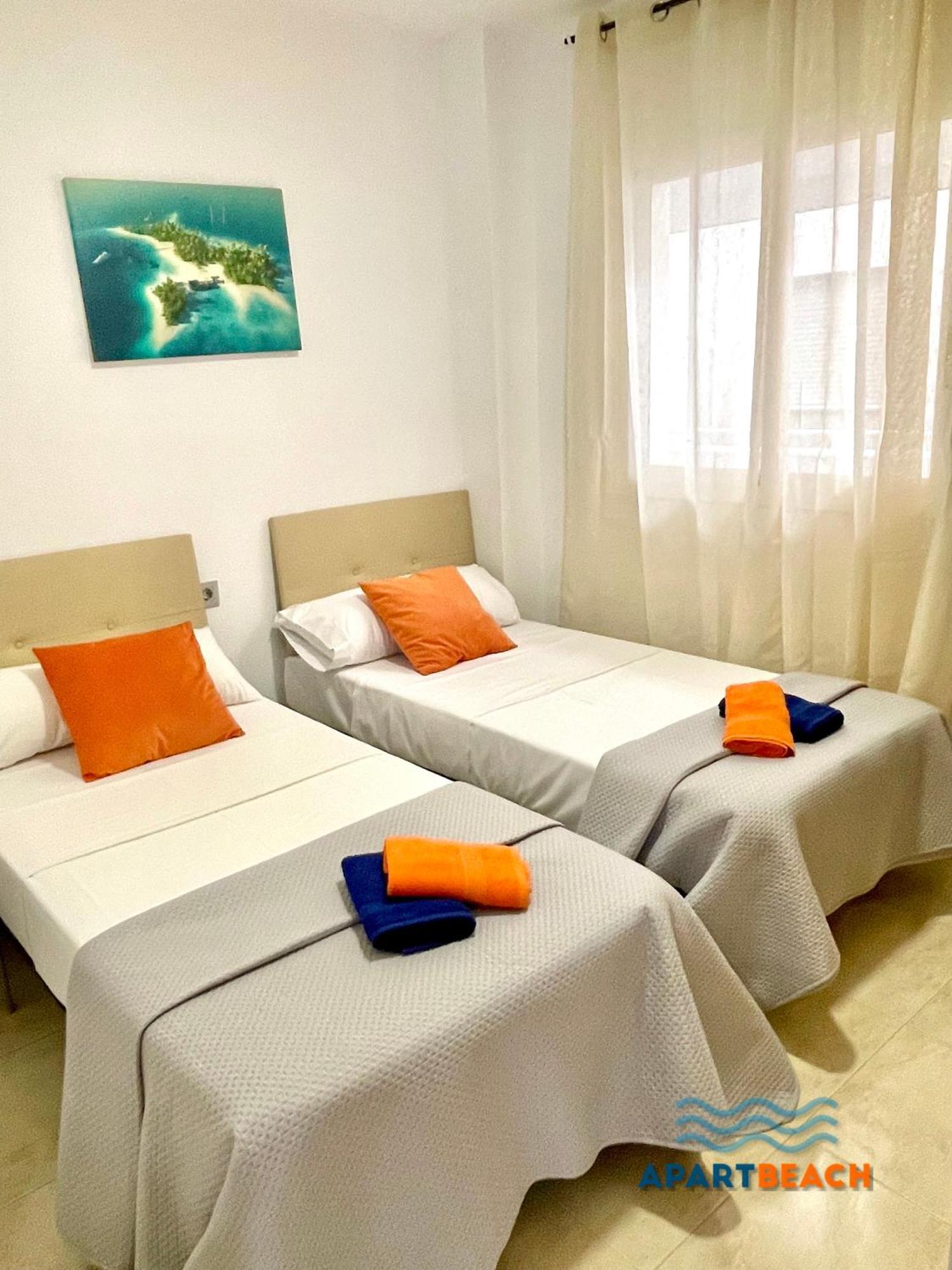 Apartbeach Golden I Muy Luminoso Junto Playa Y Climatizado 萨洛 外观 照片